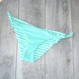 JETS BY JESSIKA ALLEN - Striped Side Tie Reversible Bikini Bottoms